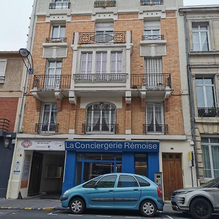 Chez Fifi - Hyper Centre A 200 M De La Cathedrale Apartment Reims Exterior foto
